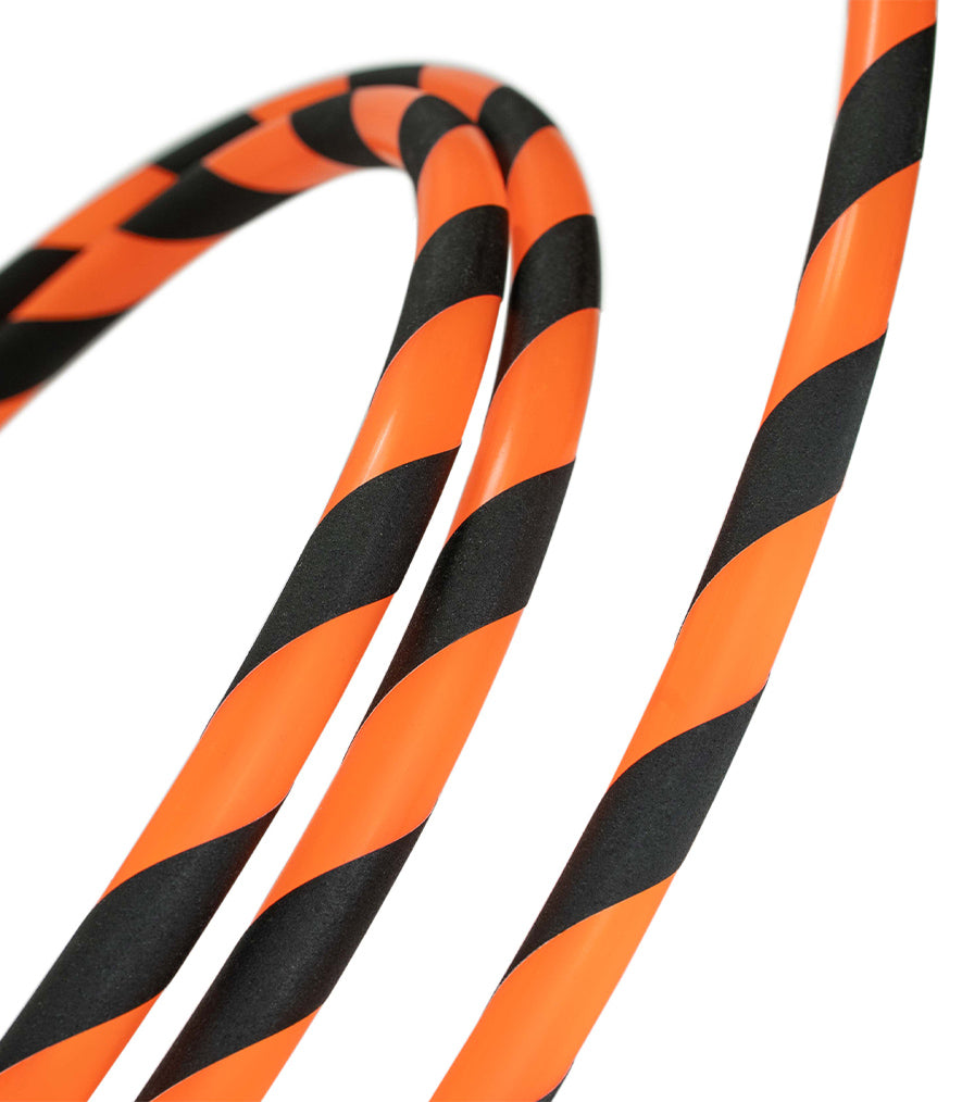 Juggle Dream Flex Elastic Hoop - black/orange colour - close up picture