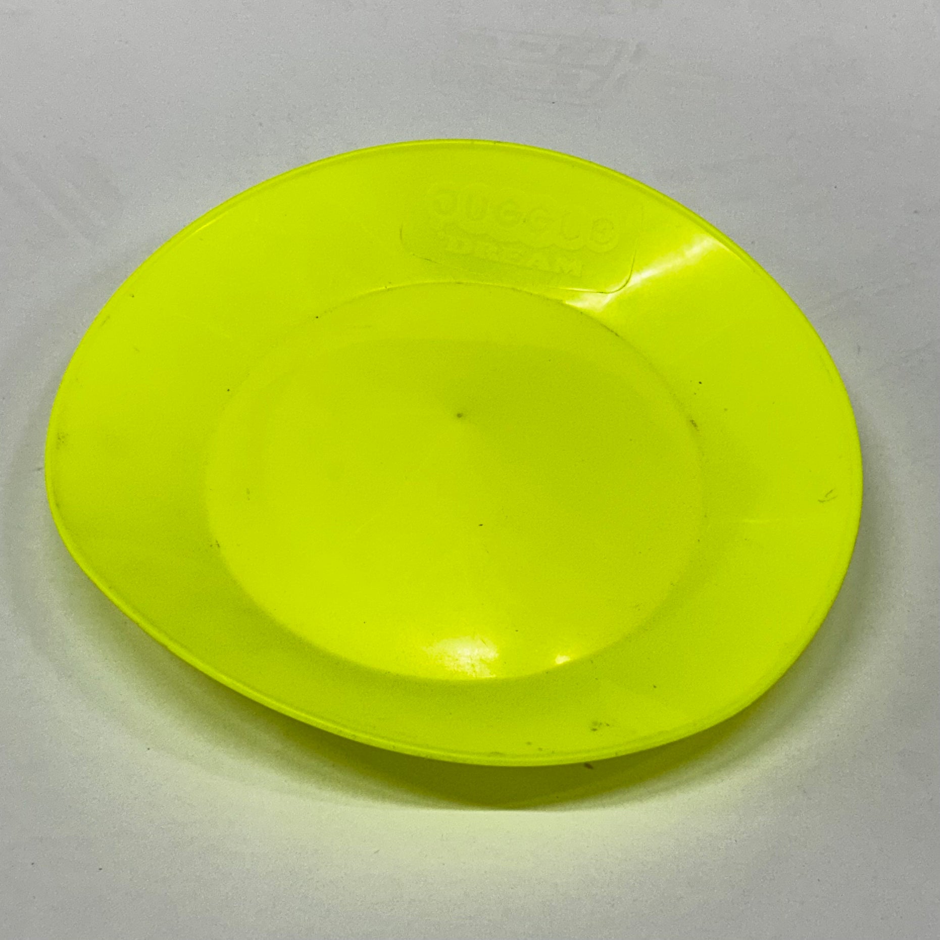 Juggle Dream Spinning Plate - Durable Circus Skill Toy - Bargain Basement