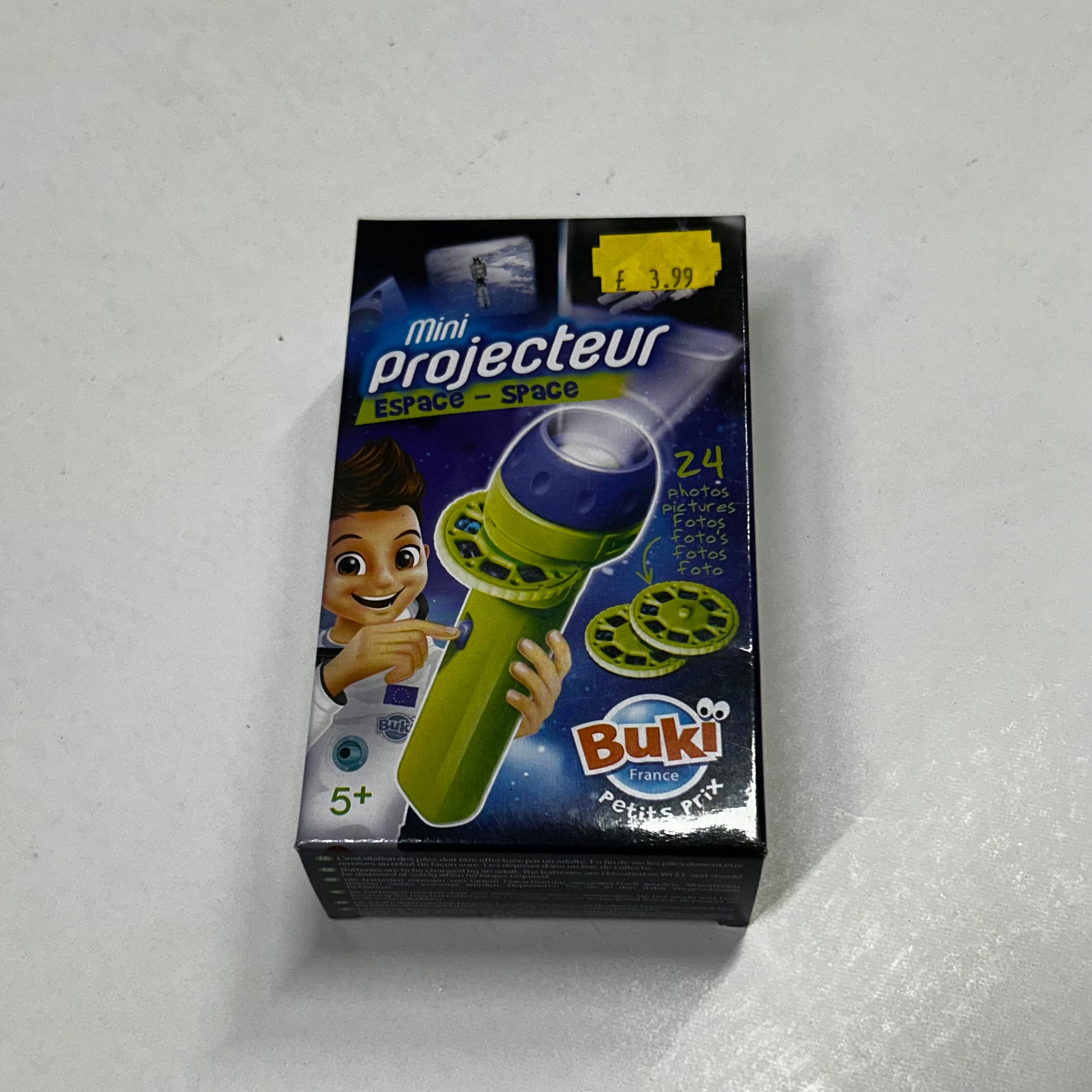 Buki Mini Porjector Space - Bargain Basement