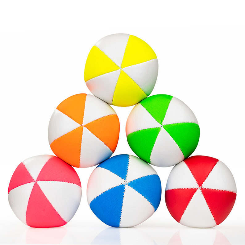 A pyramid of Juggling Balls from the front