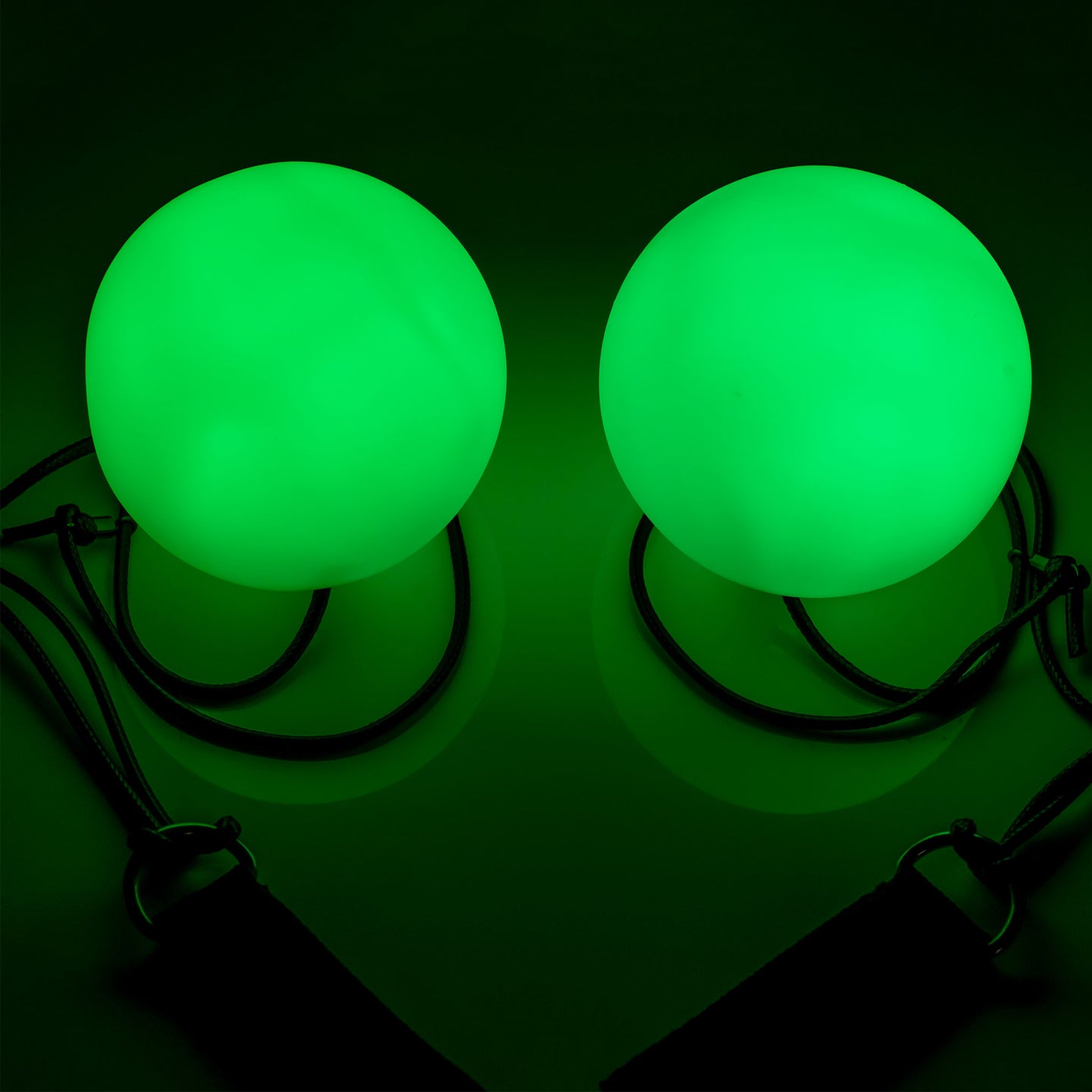 LED Poly Poi glow in green light