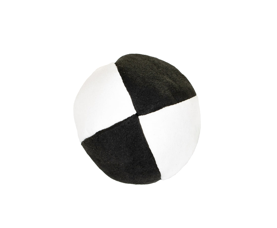 Juggle Dream Swag Bag - 110-gram Juggling Ball - white/black colour