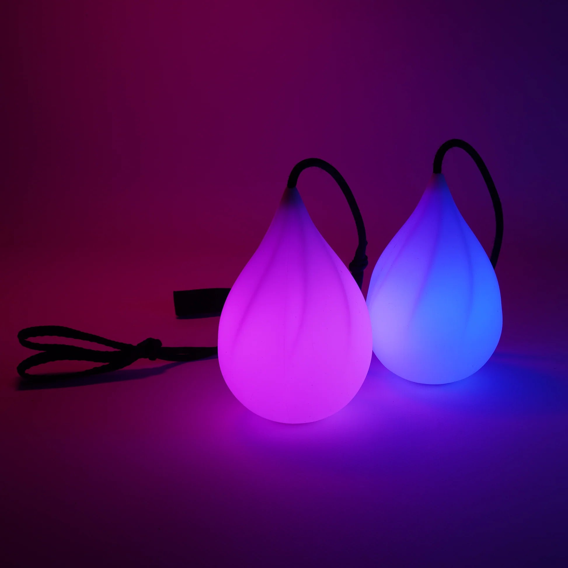 Threeworlds Lumi Pro Rechargeable LED Poi - Pair