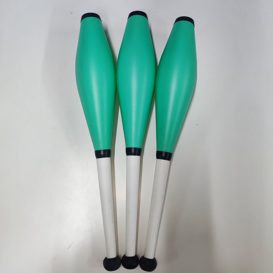 Play PX3 Quantum Juggling Club - SET OF 3 - Pastel Green with Black knobs  - Bargain basement 