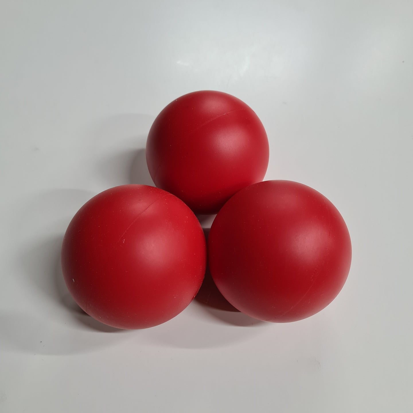 Play SR-X Sand Filled Juggling Stage Balls 75mm -Set of 3 Red - Bargain basement - RRP £22.5